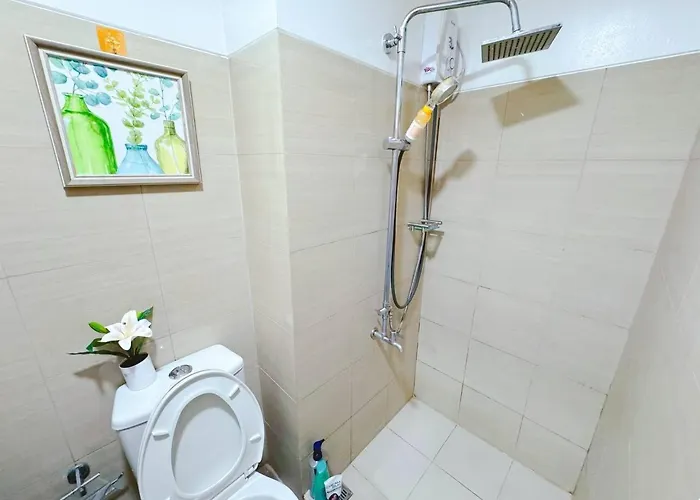 Apartment Shore 1 Tower C1 17floor Near Moa Facing Swimming Pool Manila